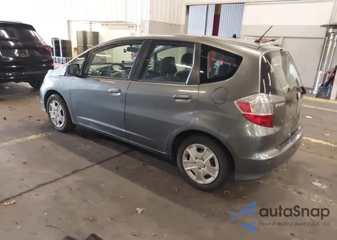 2013 Honda Fit из США, поврежденный, VIN JHMGE8H31DC046131